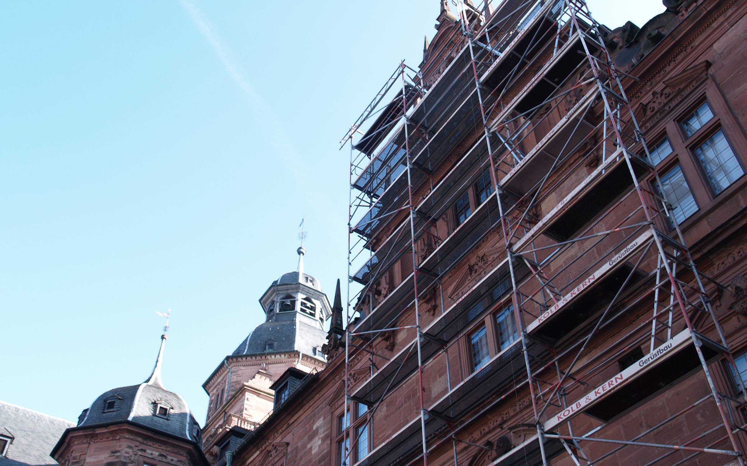 kolbkern_schloss_johannisburg_01